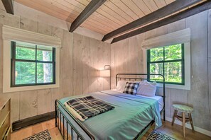 House (3 Bedrooms) | Interior - Sleek Cabin w/ Deck, 8 Miles to Mount Snow & Hikes (Wilmington)