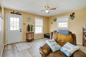 House (2 Bedrooms) | Interior - 3 Mi to Cave Run Lake: Outdoor Retreat w/ Grill (Wellington)