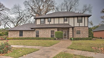 Rumah (4 Bedrooms) | Interior