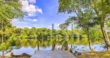Charming Abode w/ Dock on the Suwannee River