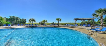 Harbor Island Condo With Deck - Steps to Beach!