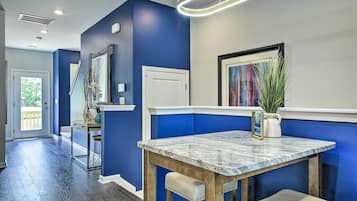 Apartemen (2 Bedrooms) | Interior