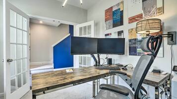 Apartment (2 Bedrooms) | Bahagian dalam