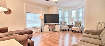Comfy Ludlow Apartment ~ 3 Mi to Okemo Resort