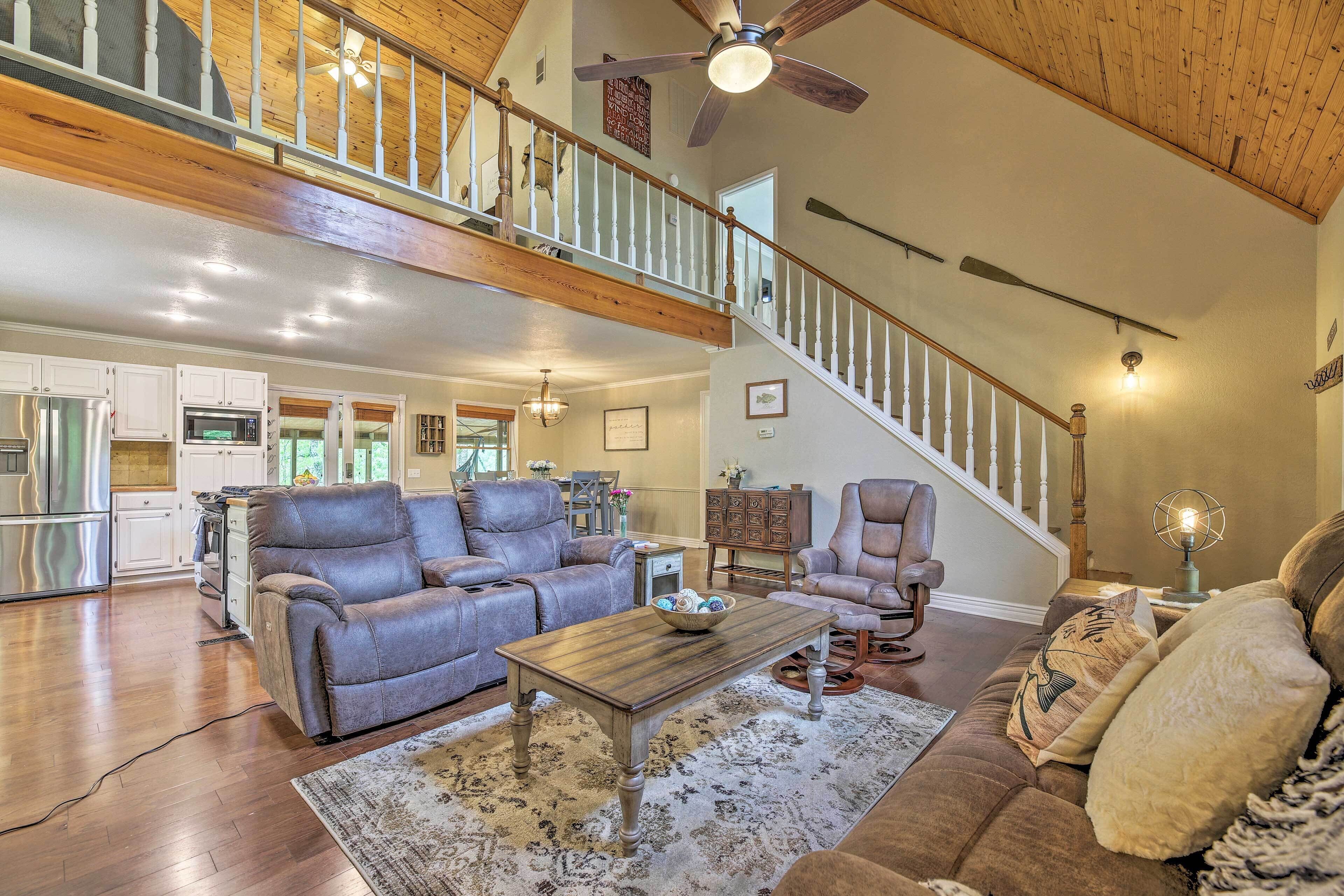 House (2 Bedrooms) | Interior