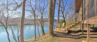 Updated Cabin on White River by Boat Landing!