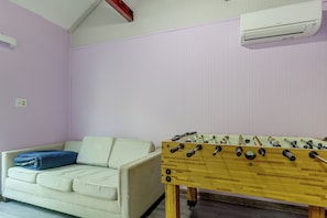 Bahagian dalam
