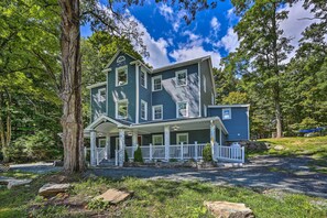 House (4 Bedrooms) | Interior - Stunning South Fallsburg Home w/ Pool & Deck! (South Fallsburg)