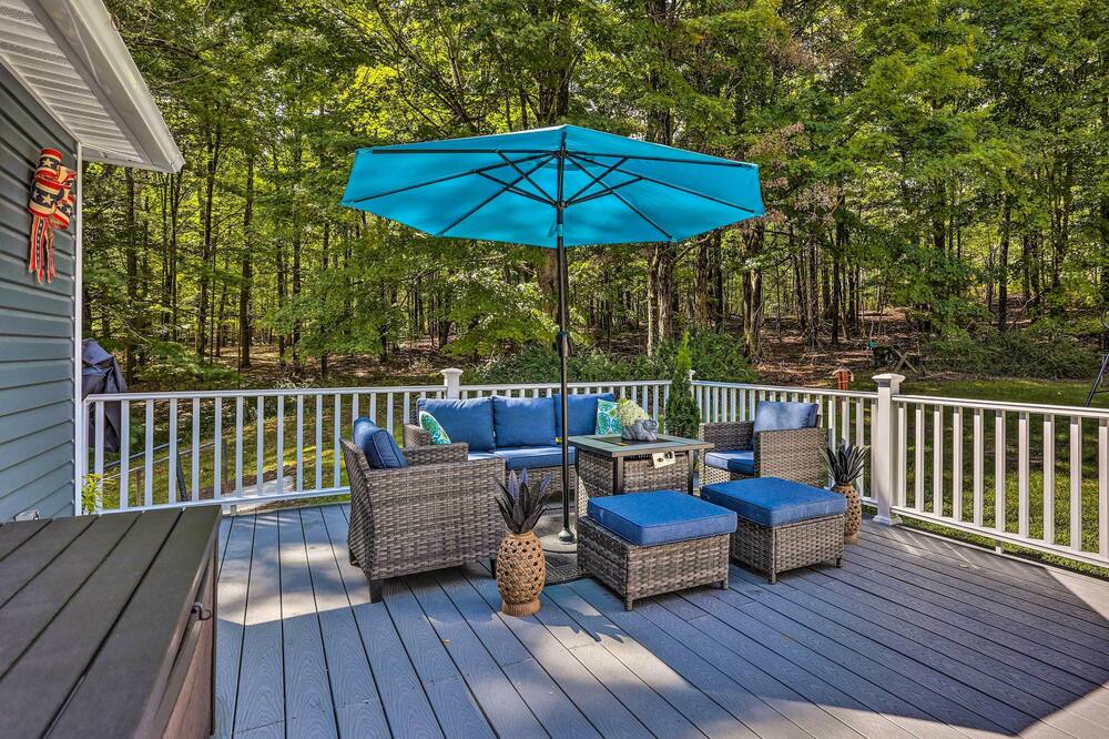 Stunning South Fallsburg Home w/ Pool & Deck! - Mongaup River, NY