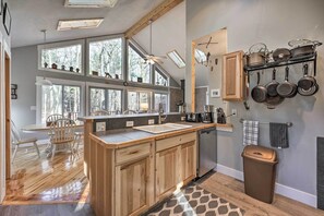 Nhà (3 Bedrooms) | Nội thất