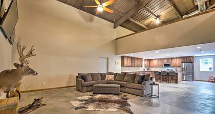 Secluded Home w/ Gas Grill, 3 Mi to Boating!