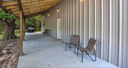 Secluded Home w/ Gas Grill, 3 Mi to Boating!
