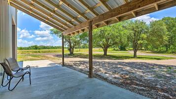 House (1 Bedroom) | Interior
