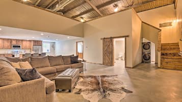 Rumah (1 Bedroom) | Interior