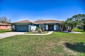 House (4 Bedrooms) | Interior - Lanai, Pool & Gas Grill: Sebring Retreat! (Sebring)