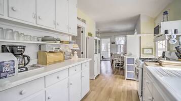 Cottage (2 Bedrooms) | Nội thất