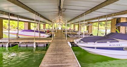 Pet-friendly Cabin With Designated Boat Slip!