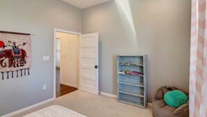 Rumah (4 Bedrooms) | Interior