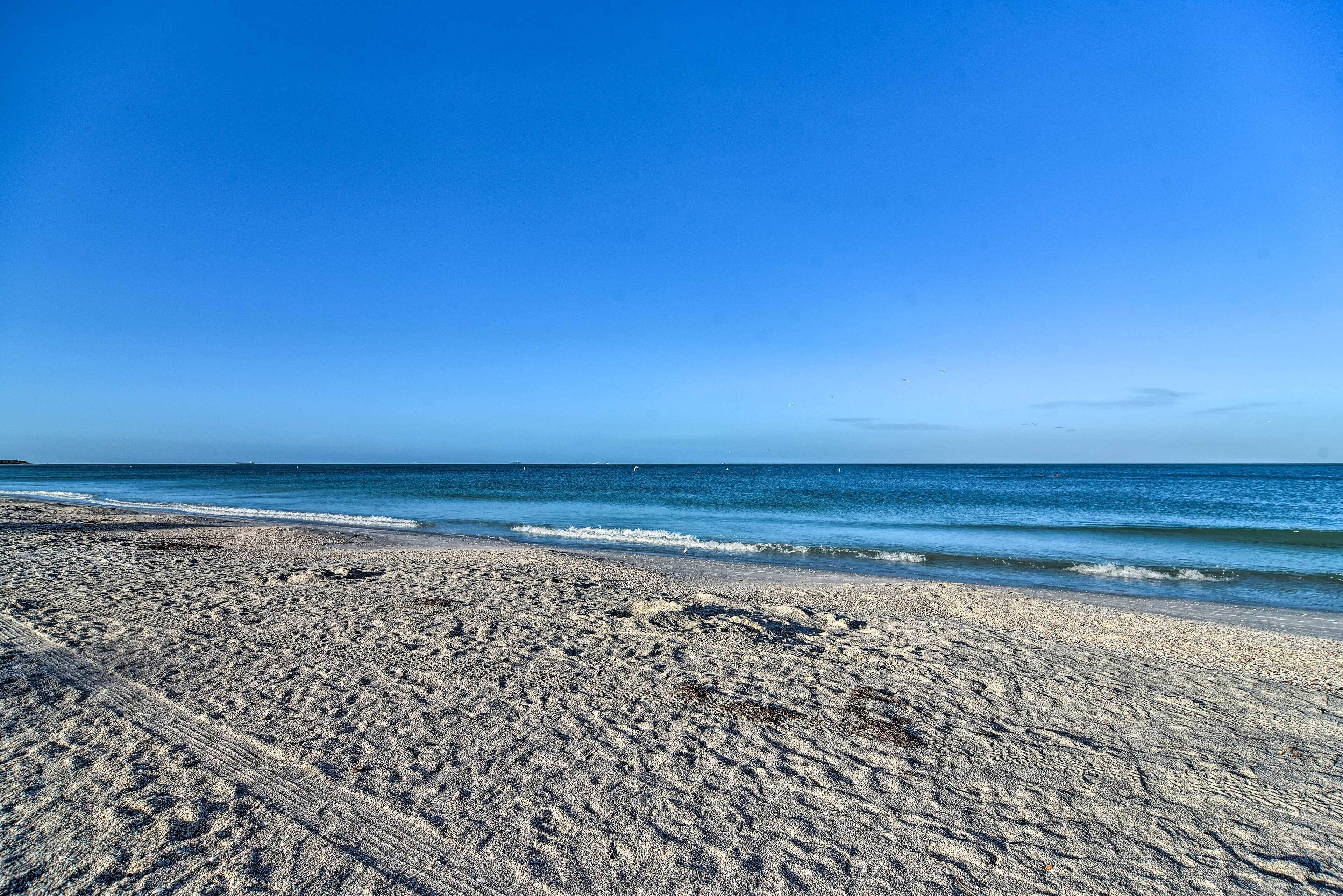 Apartment (0 Bedroom) | Interior