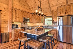 House (3 Bedrooms) | Interior - Spacious Mountain Retreat w/ Hot Tub + Views! (Gatlinburg)