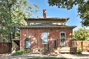 Apartment (2 Bedrooms) | Interior - Historic Apartment - Walk to CSU Campus + Old Town (Fort Collins)