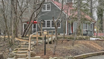 Cottage (2 Bedrooms) | Interior