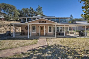 House (4 Bedrooms) | Interior - Historic Mariposa Stagecoach Stop w/ Gas Fire Pit! (Mariposa)
