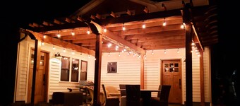 Walk to Town - Castle Rock Cottage!