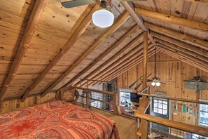 House (1 Bedroom) | Interior