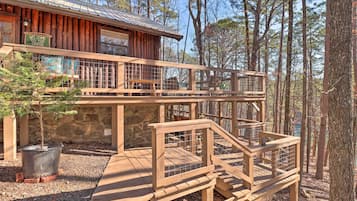 House (1 Bedroom) | Interior