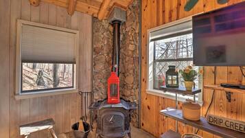 House (1 Bedroom) | Interior