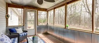 Pittsburg Vacation Rental < 1 Mi to Boat Launch