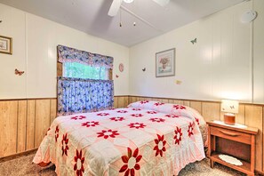 House (2 Bedrooms) | Interior - Goats On-site! Unique Creekside Escape in Ozarks (Florence)