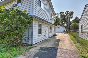 House (2 Bedrooms) | Interior - Royal Oak Hideaway: 15 Mi to Downtown Detroit! (Royal Oak)