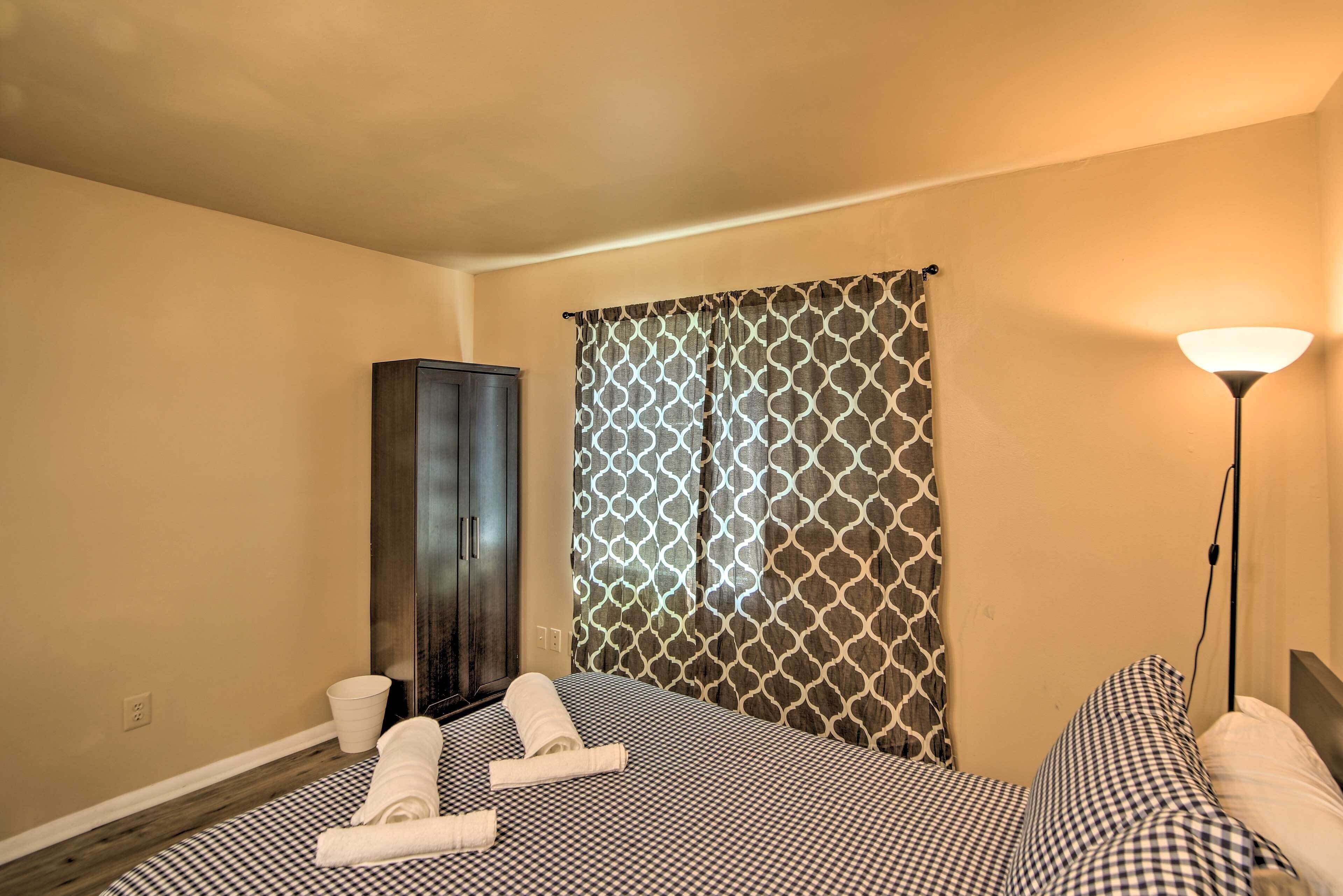 House (2 Bedrooms) | Interior