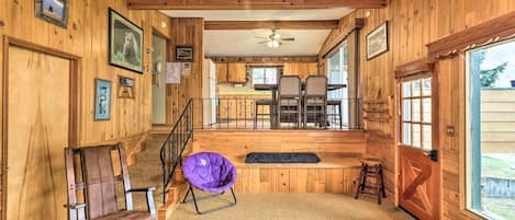 House (2 Bedrooms) | Interior