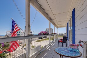 Interior - Walk to Beach: 'sayler's View' on Perdido Key! (Pensacola)