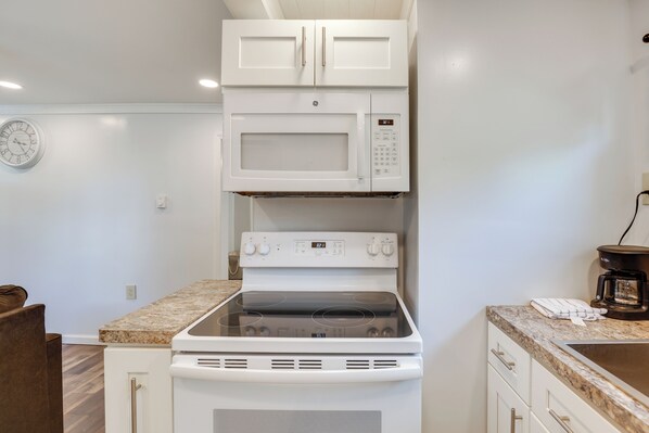 Apartment (1 Bedroom) | Interior