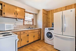 Cottage (3 Bedrooms) | Interior