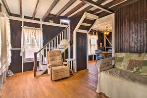 Cottage (3 Bedrooms) | Interior