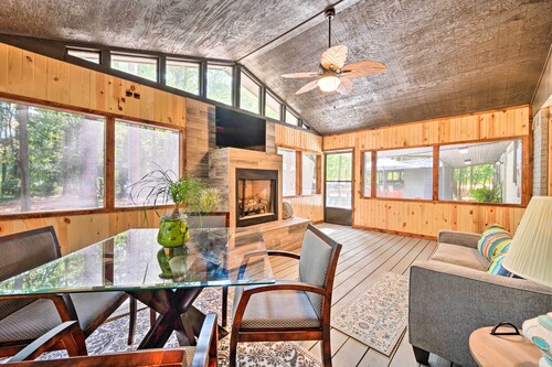 Lavish Broken Bow Home on 6 Acres w/ Hot Tub!