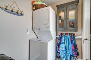 House (3 Bedrooms) | Interior - Michigan Island Lake House: Sunrise & Sunset Views (Linden)