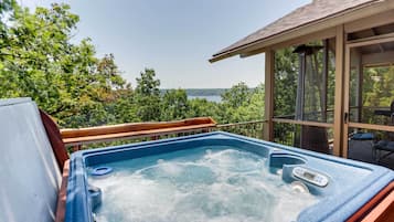 House (3 Bedrooms) | Front of property