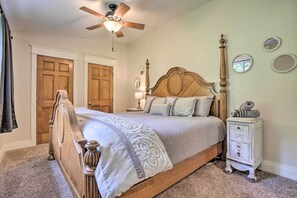 Ferienhaus (5 Bedrooms) | 5 Schlafzimmer, Bügeleisen/Bügelbrett, kostenlose Babybetten, Bettwäsche