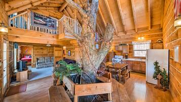 House (1 Bedroom) | Interior