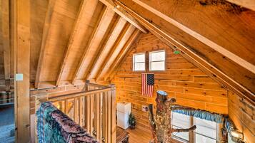 House (1 Bedroom) | Interior