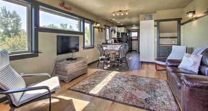 Pet-friendly Choteau Townhouse With Gas Grill!