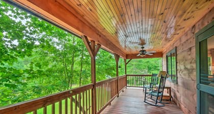 Chauga River Cabin: Pets Welcome!