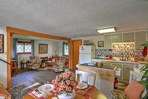 House (2 Bedrooms) | Interior - Lakeview A-frame Steps to Marina & Old Field Beach (Lakeview)