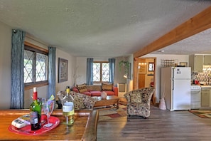 House (2 Bedrooms) | Interior - Lakeview A-frame Steps to Marina & Old Field Beach (Lakeview)